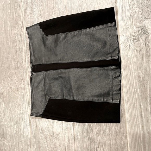 Aqua Leather Mini Skirt - Picture 4 of 6